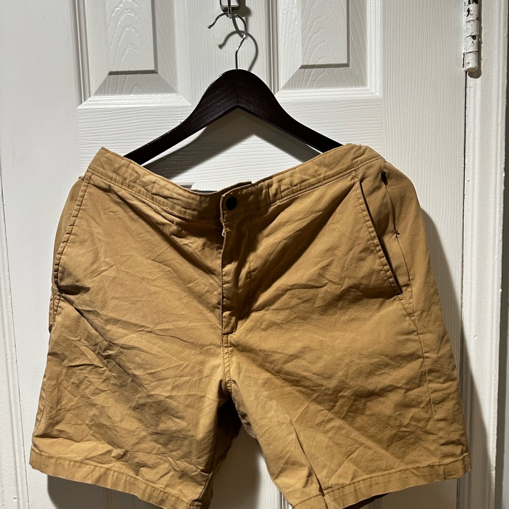 Old Navy Tan Flat Front Shorts Lightweight Cotton
